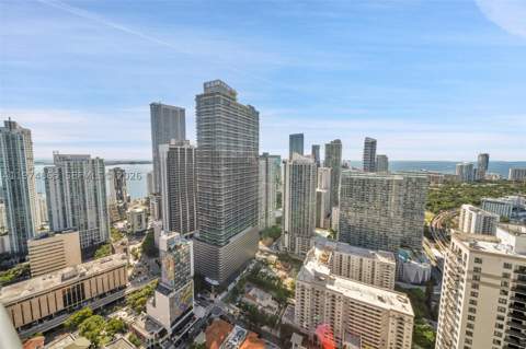 55 SW 9th St 4406, Miami FL - photo 18 of 36