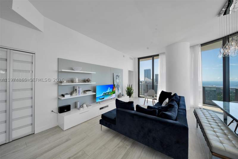 3 bedroom Condominium at 55 SW 9th St 4406, Brickell Heights West Con, Miami — photo 4
