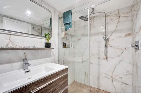 2750 NE 183rd St 406, Aventura FL - photo 11 of 24