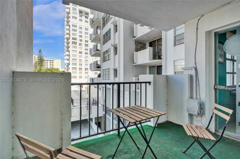 2750 NE 183rd St 406, Aventura FL - photo 14 of 24
