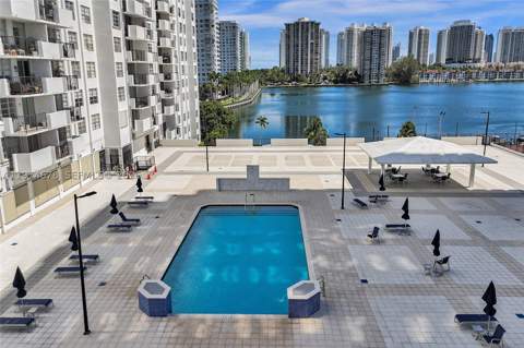 2750 NE 183rd St 406, Aventura FL - photo 19 of 24