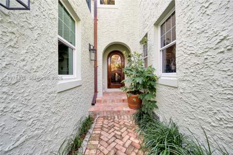1720 Espanola Dr, Miami FL - photo 14 of 70