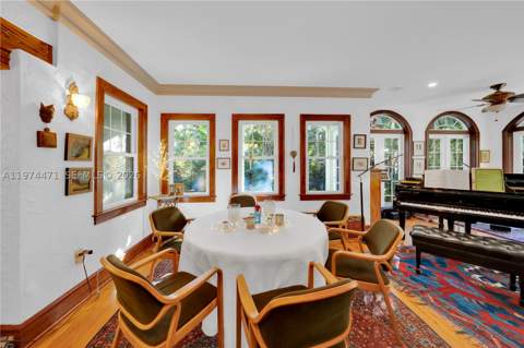 1720 Espanola Dr, Miami FL - photo 17 of 70