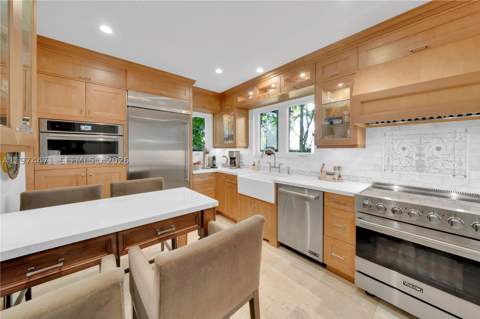 1720 Espanola Dr, Miami FL - photo 24 of 70