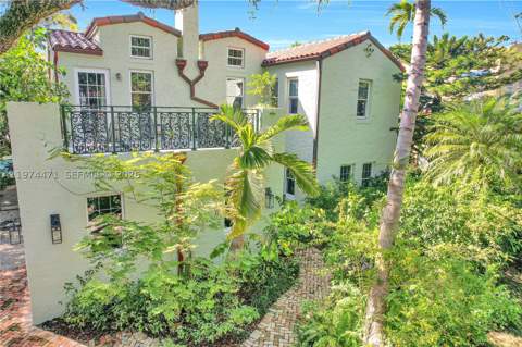 1720 Espanola Dr, Miami FL - photo 6 of 70