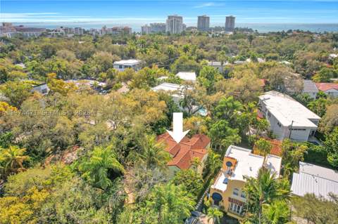 1720 Espanola Dr, Miami FL - photo 8 of 70