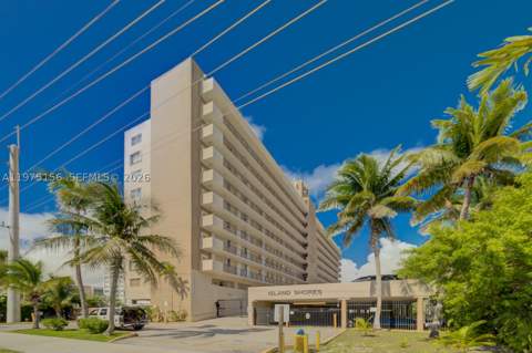 2903 N Miami Beach Blvd 1006, North Miami Beach FL - photo 19 of 19
