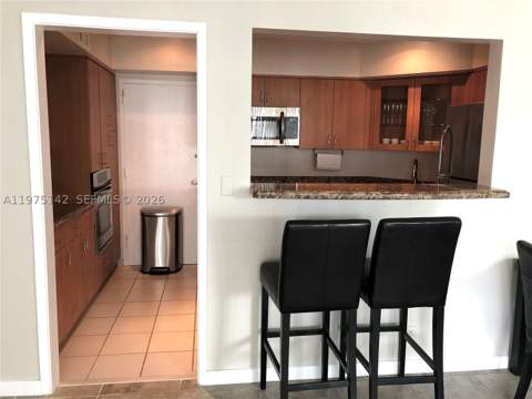 1408 Brickell Bay Dr 404, Miami FL - photo 10 of 30