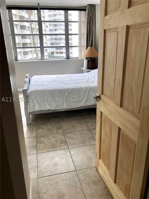 1408 Brickell Bay Dr 404, Miami FL - photo 18 of 30