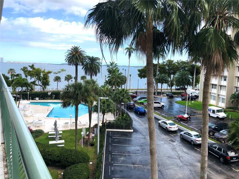 1 bedroom Condominium at 1408 Brickell Bay Dr 404, Brickell Bay Tower Condo, Miami — photo 2