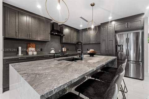 14412 Rosewood Rd, Miami Lakes FL - photo 15 of 56
