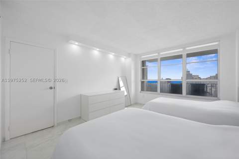 4101 Pine Tree Dr 919, Miami Beach FL - photo 12 of 25