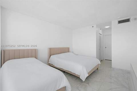 4101 Pine Tree Dr 919, Miami Beach FL - photo 13 of 25