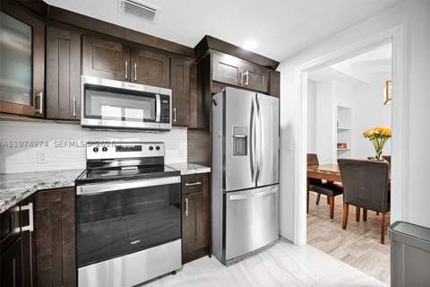 1021 NE 82nd Ter, Miami FL - photo 11 of 49