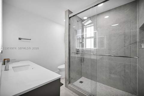 1021 NE 82nd Ter, Miami FL - photo 13 of 49