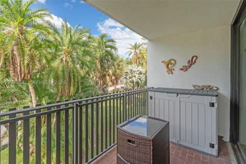 100 Ocean Lane Dr 301, Key Biscayne FL - photo 15 of 20
