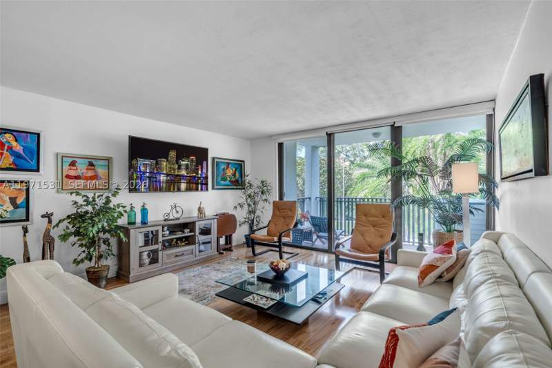 2 bedroom Condominium at 100 Ocean Lane Dr 301, Key Biscayne One Hundred, Key Biscayne — photo 3