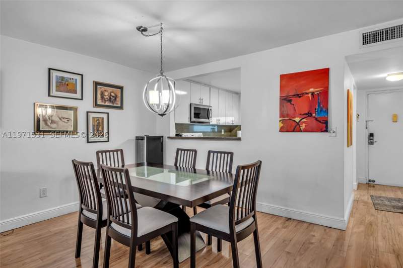 2 bedroom Condominium at 100 Ocean Lane Dr 301, Key Biscayne One Hundred, Key Biscayne — photo 5
