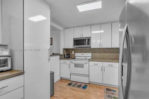 100 Ocean Lane Dr 301, Key Biscayne FL - photo 7 of 20