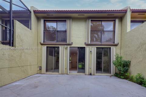 3905 Adra Ave J-46B, Doral FL - photo 21 of 25