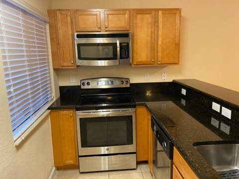 22411 SW 88th Place 14-26, Cutler Bay FL - photo 8 of 24