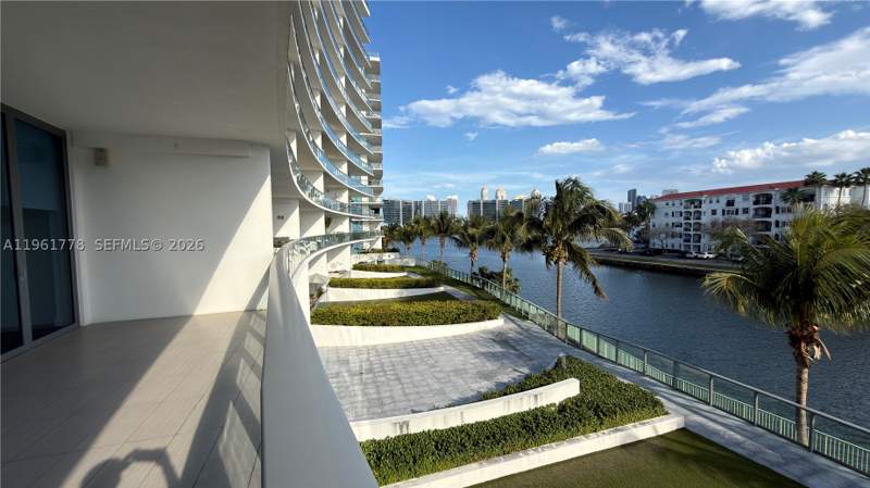 3 bedroom Condominium at 3250 NE 188th St 204, Echo Condo, Aventura — photo 2