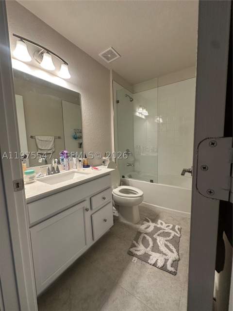 1070 NW 6th Ter, Florida City FL - photo 9 of 22
