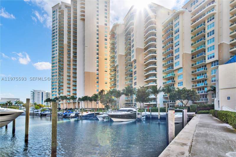 3 bedroom Condominium at 3340 NE 190th St 1108, Aventura Marina Condo Num, Aventura — photo 2