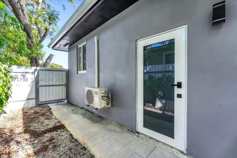 910 NW 133rd St, North Miami FL - photo 24 of 25