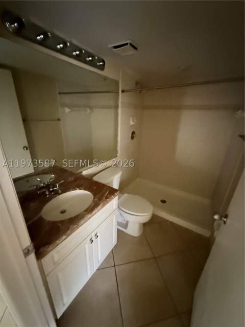 6601 SW 116th Ct 402, Miami FL - photo 12 of 15