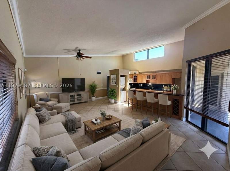 2 bedroom Condominium at 6601 SW 116th Ct 402, Sec 44 Atriums At Snapper, Miami — photo 5