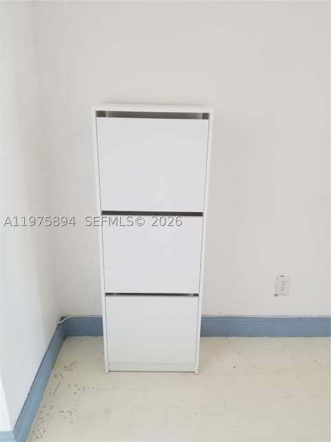 761 Euclid Ave 12B, Miami Beach FL - photo 9 of 9