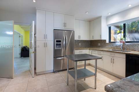 3721 SW 58th Ave, Miami FL - photo 10 of 23