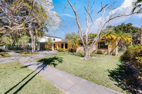 3721 SW 58th Ave, Miami FL - photo 6 of 23