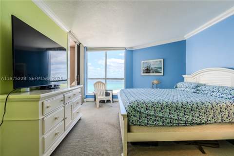 6767 Collins Ave 706, Miami Beach FL - photo 11 of 39