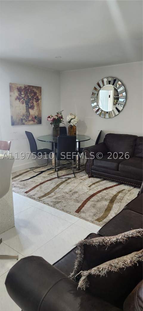 150 NW 17th Ct, Miami FL - photo 15 of 20