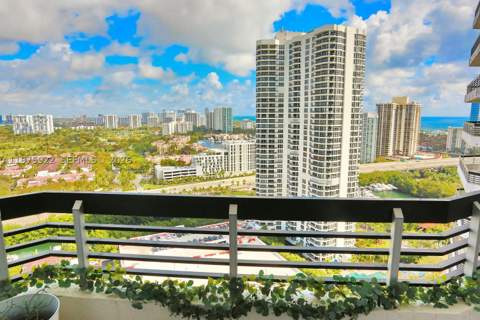 3530 Mystic Pointe Dr 2807, Aventura FL - photo 11 of 69