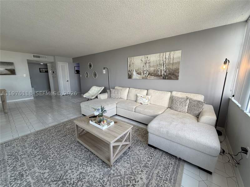 2 bedroom Condominium at 18011 Biscayne Blvd 805, Del Prado Marina, Aventura — photo 3