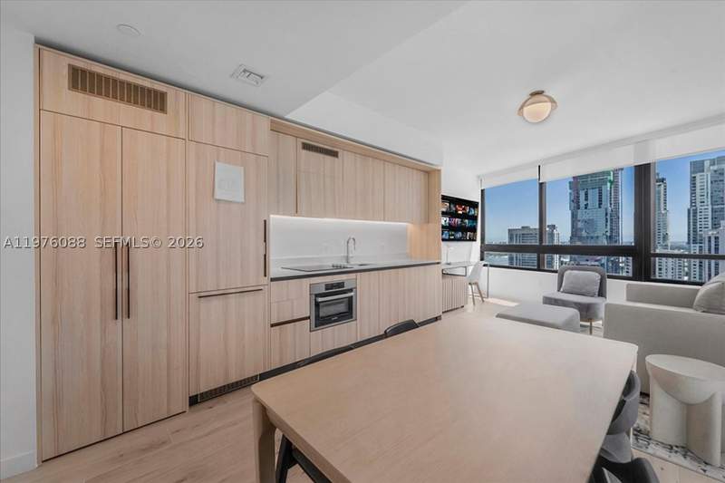 1 bedroom Condominium at 225 N Miami 3009, District 225, Miami — photo 2