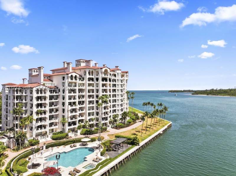 3 bedroom Condominium at 5266 Fisher Island Dr 5266, Bayview Fisher Isl Condo, Miami Beach — photo 2