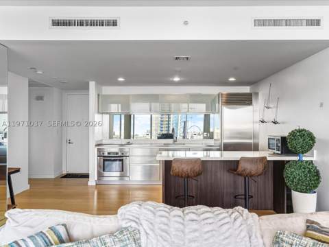 1040 Biscayne Blvd 1107, Miami FL - photo 11 of 43