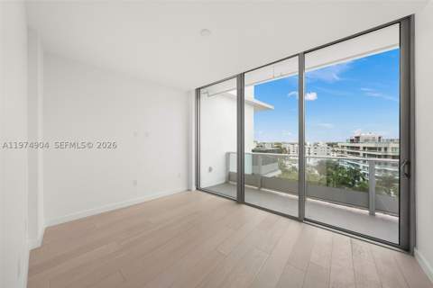 9201 E Bay Harbor Drive 805, Bay Harbor Islands FL - photo 13 of 40