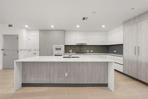 9201 E Bay Harbor Drive 805, Bay Harbor Islands FL - photo 19 of 40