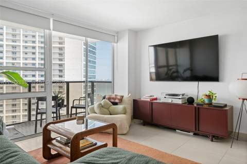 600 NE 36th St 1815, Miami FL - photo 9 of 25