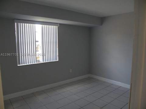 15690 SW 82nd Cir Ln 9-1, Miami FL - photo 11 of 13