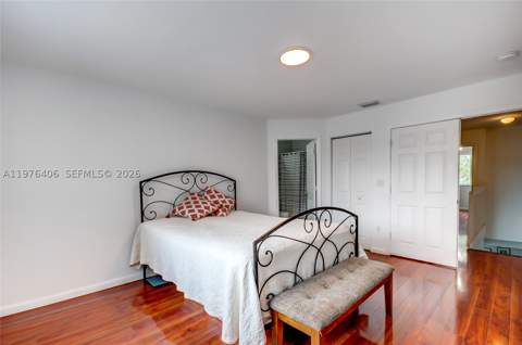 5737 NW 114th Path 113, Doral FL - photo 10 of 25