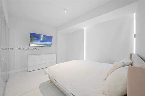 400 Sunny Isles Blvd 2004, Sunny Isles Beach FL - photo 23 of 24
