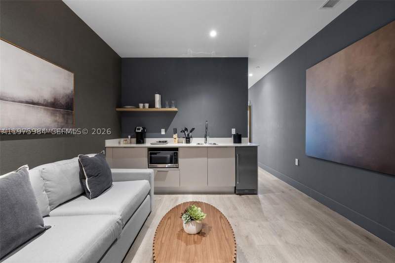 0 bedroom Condominium at 229 SW 9th St 705, Smart Brickell Lodging 1 C, Miami — photo 2