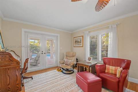 15401 SW 81 Av, Palmetto Bay FL - photo 13 of 36