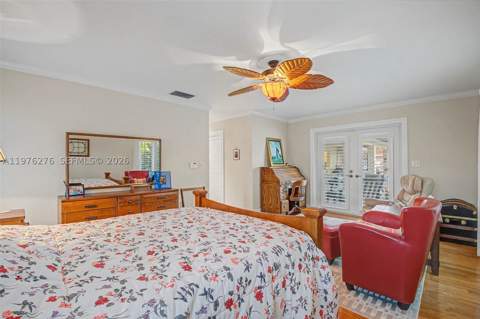15401 SW 81 Av, Palmetto Bay FL - photo 14 of 36